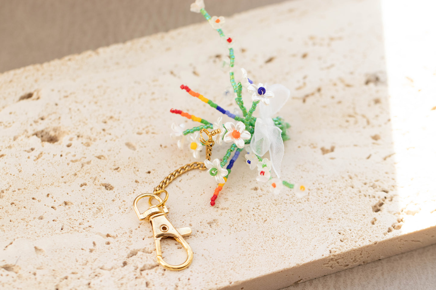Handmade Rainbow Pride Flower Bouquet Keychain – LGBTQ+ Aesthetic Bag Charm